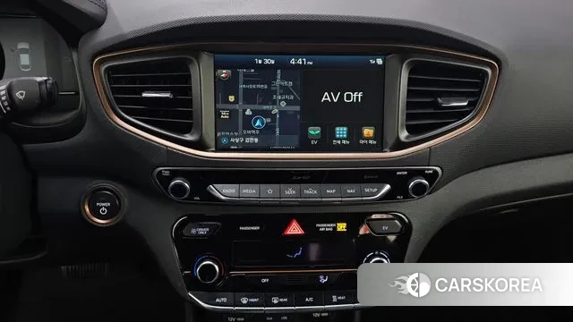 Hyundai Ionic Electric 2018 Серебристо-серый из Кореи, фото 6