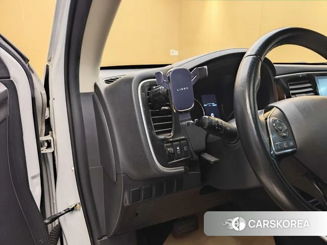 Mitsubishi  Outlander 2019 Белый из Китая, фото 6