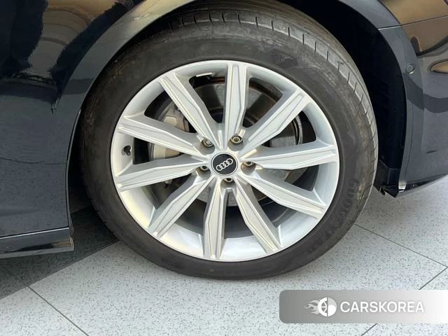 Audi A6L 2025 Черный из Китая, фото 6