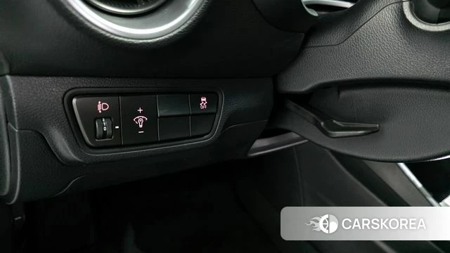 Kia The New K3 2nd generation 2022 Серый из Кореи, фото 6