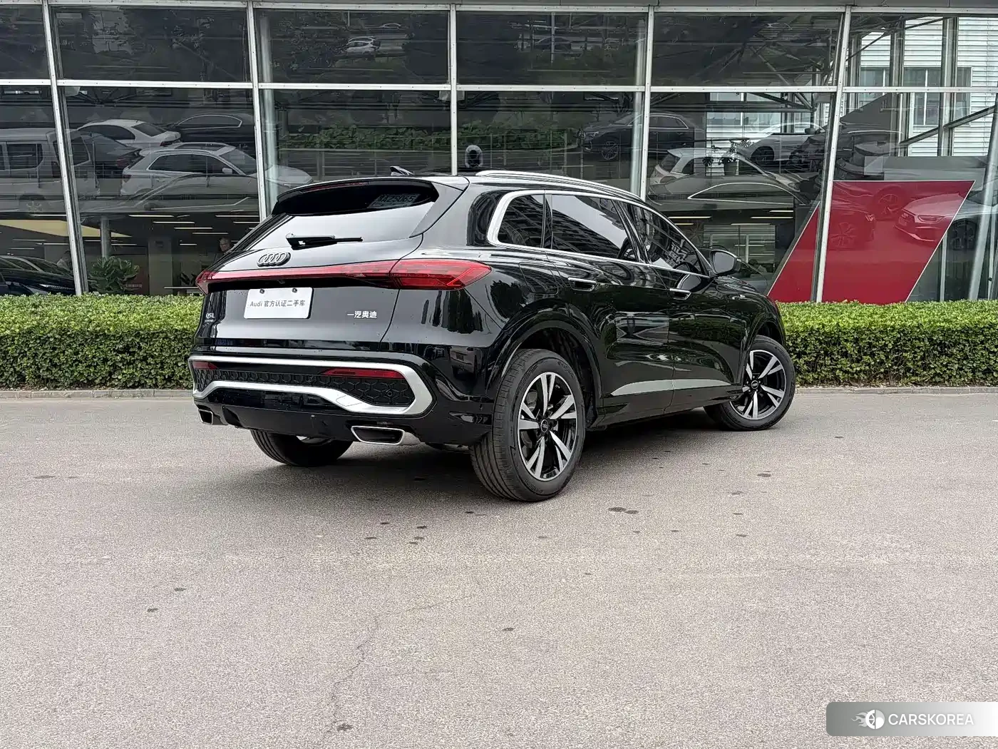 Audi Q5L 2026 Черный из Китая, фото 6