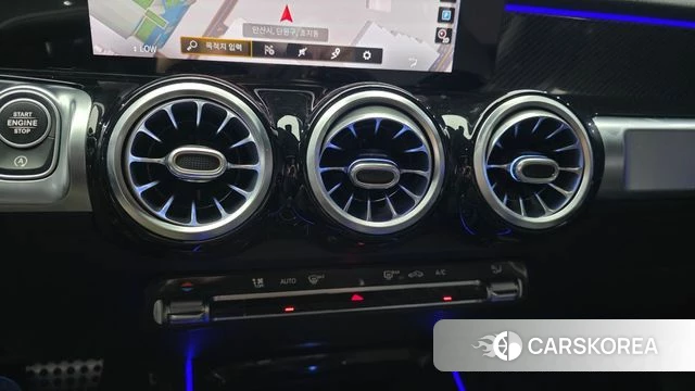 Mercedes-Benz GLB-Class X247 2021 Белый из Кореи, фото 6