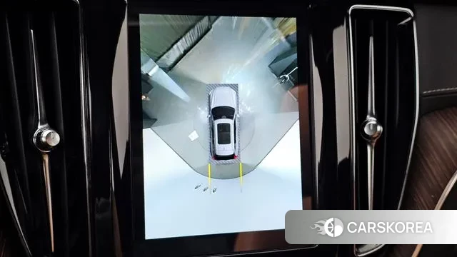 Volvo XC60 second Generation 2022 Белый из Кореи, фото 6