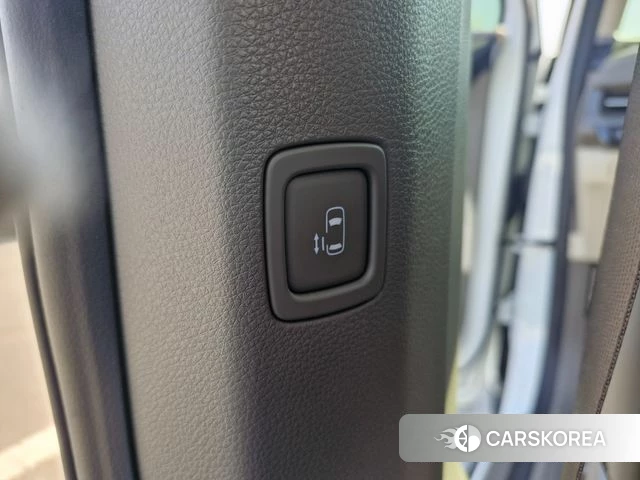 Kia Carnival 4th generation 2023 Белый из Кореи, фото 6