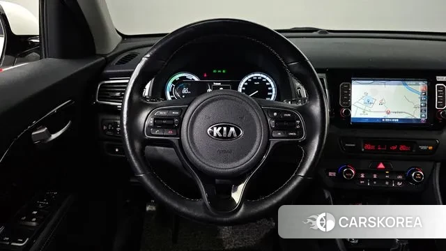 Kia Niro 2018 Белый из Кореи, фото 6