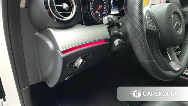 Mercedes-Benz E-Class W213 2018 Белый из Кореи, фото 6