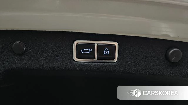 Hyundai Grandeur Hybrid (GN7) 2025 Белый из Кореи, фото 6