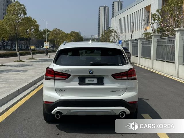 BMW X1 id 3896052 из Китая 6