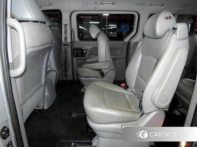 Hyundai The New Grand Starex 2019 Серебряный из Кореи, фото 6