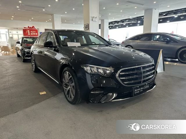 Mercedes-Benz E-class 2024 Черный из Китая, фото 6