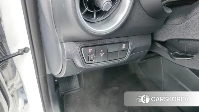 Kia The New K3 2nd generation 2024 Белый из Кореи, фото 6