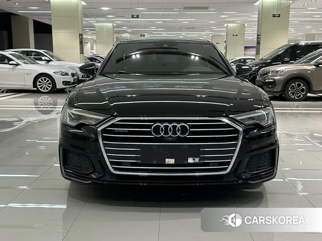 Audi A6L 2021 Черный из Китая, фото 6