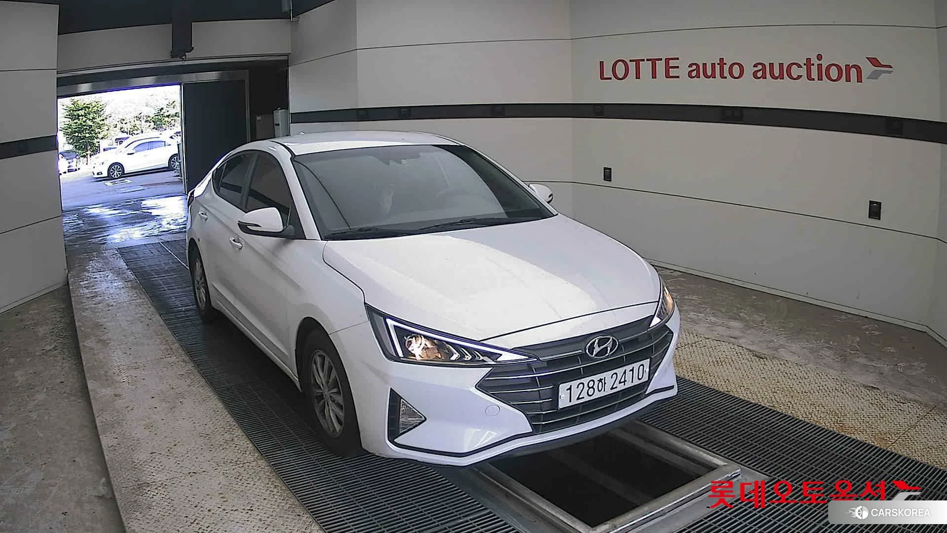 Hyundai Avante 2020 Polar White из Кореи, фото 6