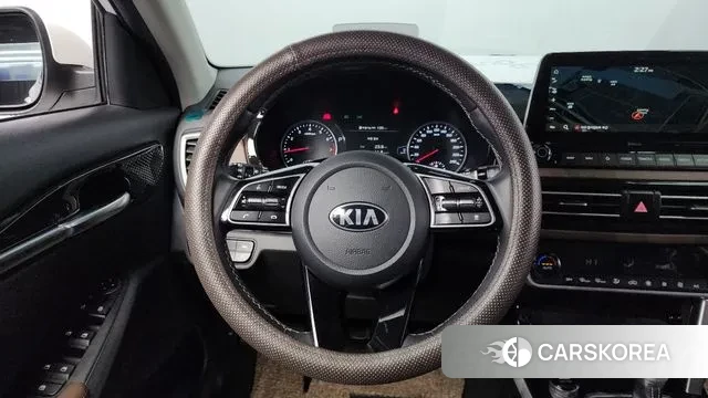 Kia Seltos 2021 Белый из Кореи, фото 6