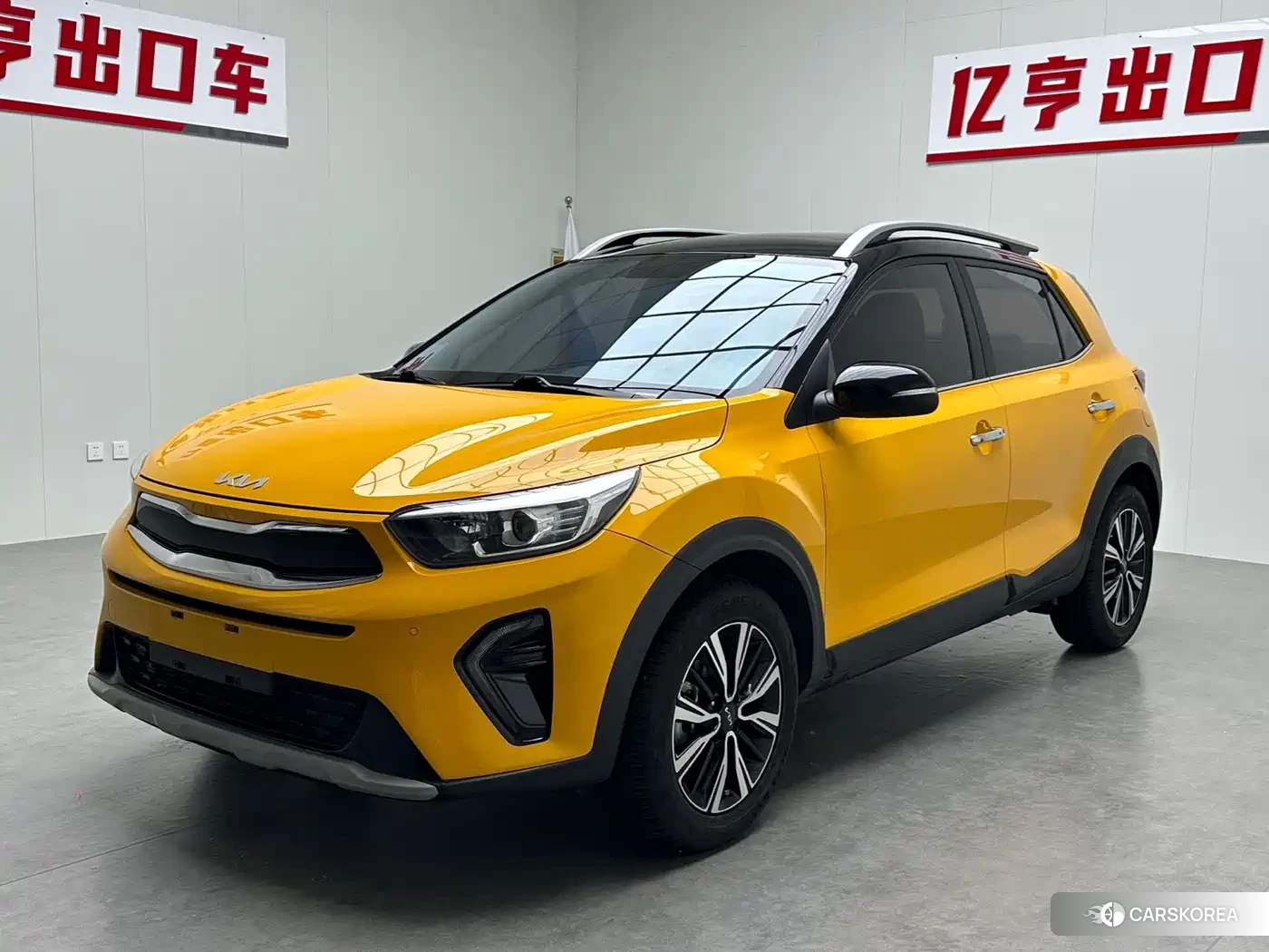 Kia KX1 2022 Yellow/orange из Китая, фото 6