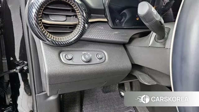 Chevrolet (GM Daewoo) Trax Crossover 2024 Черный из Кореи, фото 6