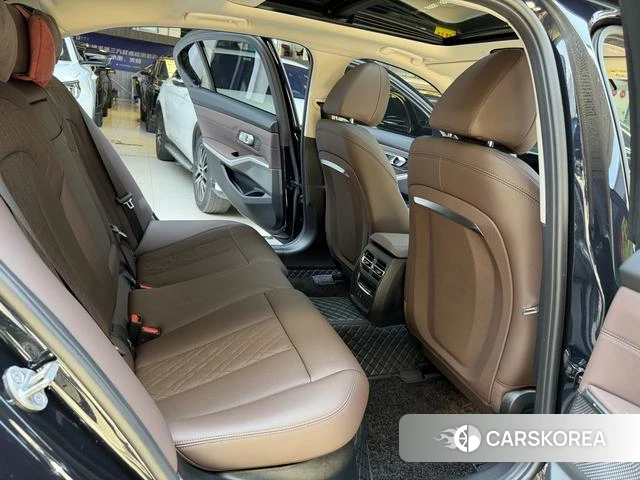 BMW i3 2025 Черный из Китая, фото 6