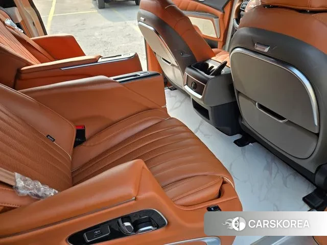 Kia The New Carnival 4th Generation 2024 Светло-серебряный цвет из Кореи, фото 6