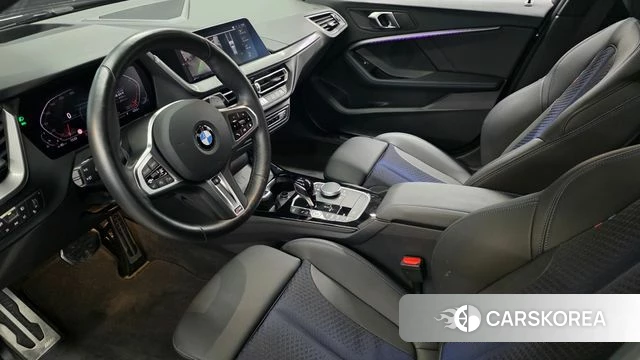 BMW 1 Series (F40) 2024 Черный из Кореи, фото 6
