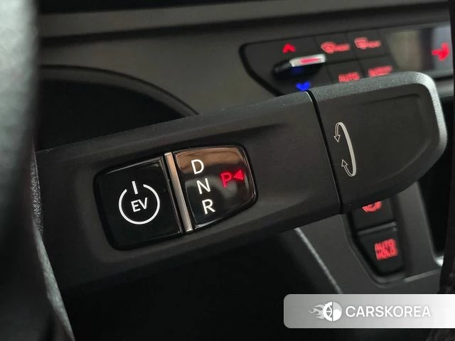 Kia The New Kia Ray EV 2025 Белый из Кореи, фото 6