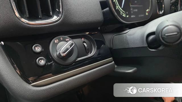 Mini Cooper Countryman 2023 Серебряный из Кореи, фото 6