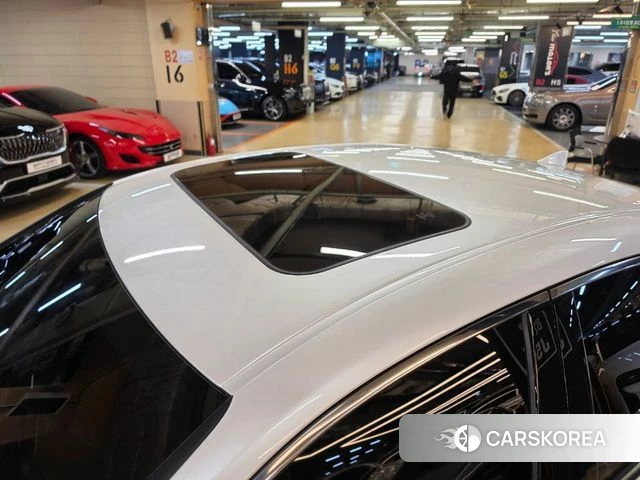 Lexus ES300h 7th generation 2025 Белый из Кореи, фото 6