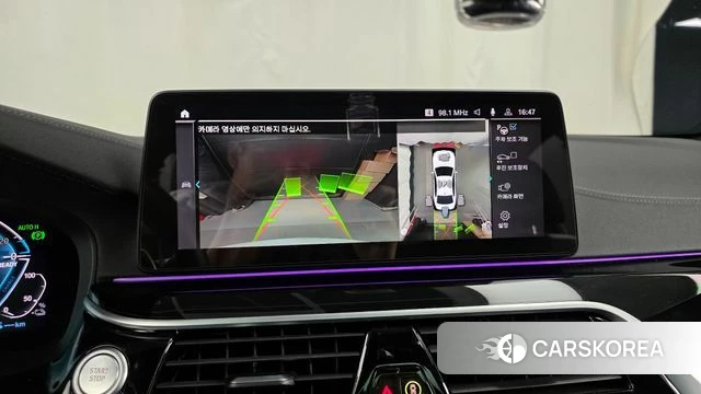 BMW 5 Series (G30) 2021 Белый из Кореи, фото 6