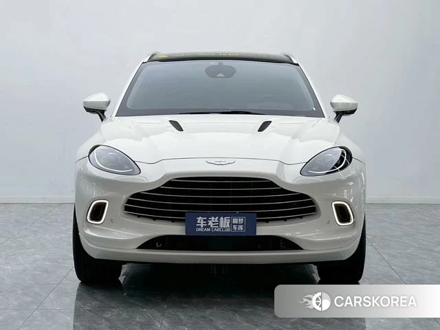 Aston Martin DBX 2022 Белый из Китая, фото 6