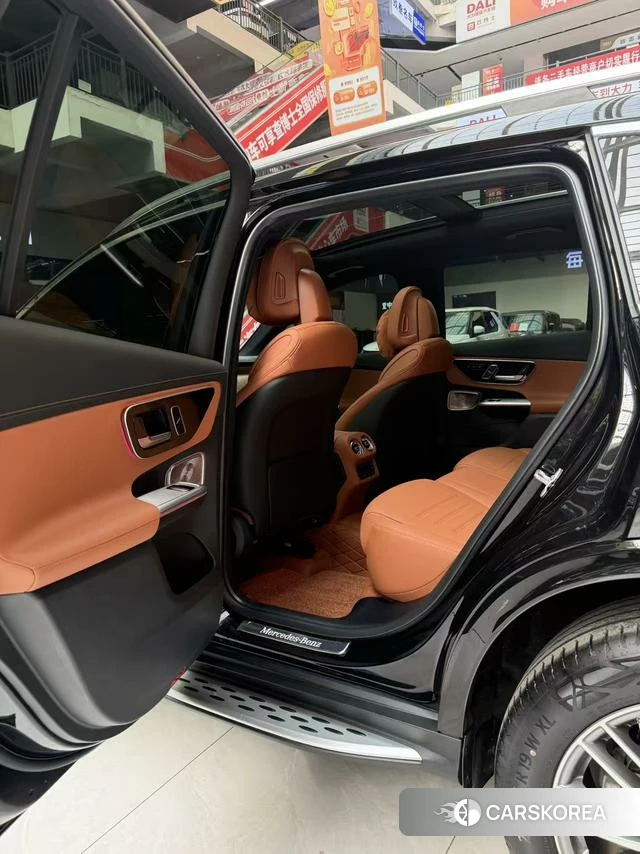 Mercedes-Benz GLC 2025 Черный из Китая, фото 6