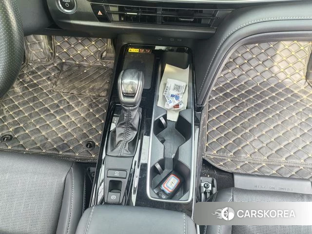 Toyota Camry 2024 Белый из Китая, фото 6