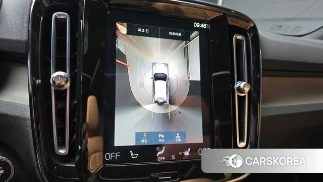 Volvo XC40 2022 Белый из Кореи, фото 6