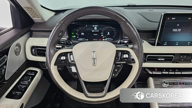 Lincoln Aviator 2nd generation 2022 Черный из Кореи, фото 6