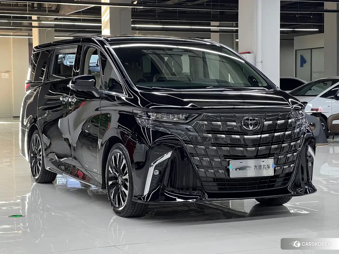 Toyota Elfa 2023 Черный из Китая, фото 6