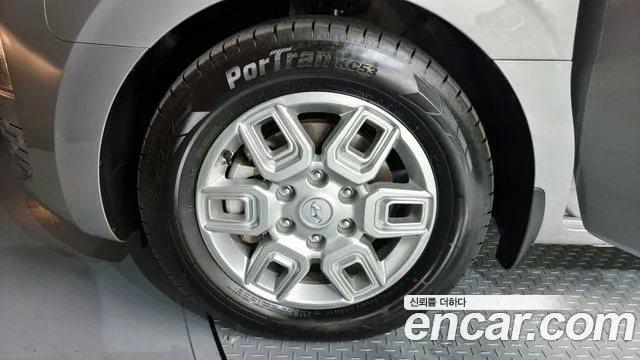 Hyundai Staria 2024 Серебряный из Кореи, фото 6