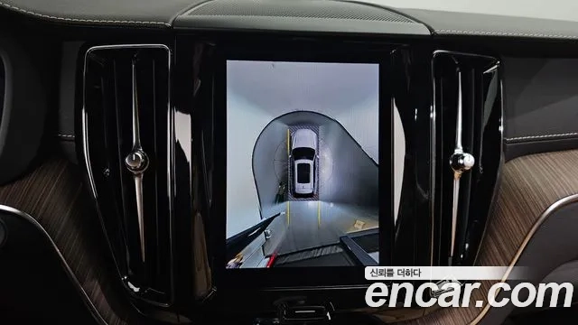 Volvo XC60 second Generation 2022 Серебристо-серый из Кореи, фото 6