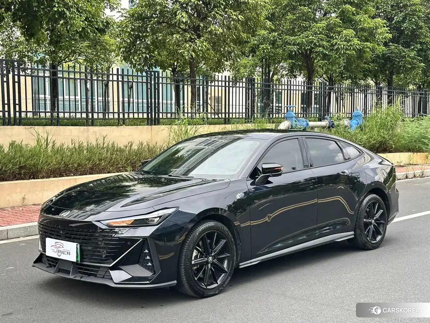 Chang'an UNI-V Smart iDD 2023 Черный из Китая, фото 6