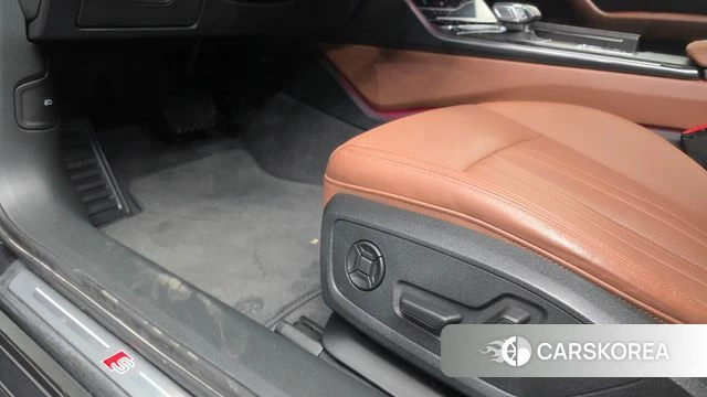 Audi A6 (C8) 2023 Серый из Кореи, фото 6