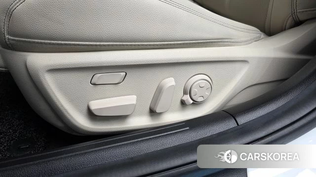 Genesis The New G70 2023 Белый из Кореи, фото 6