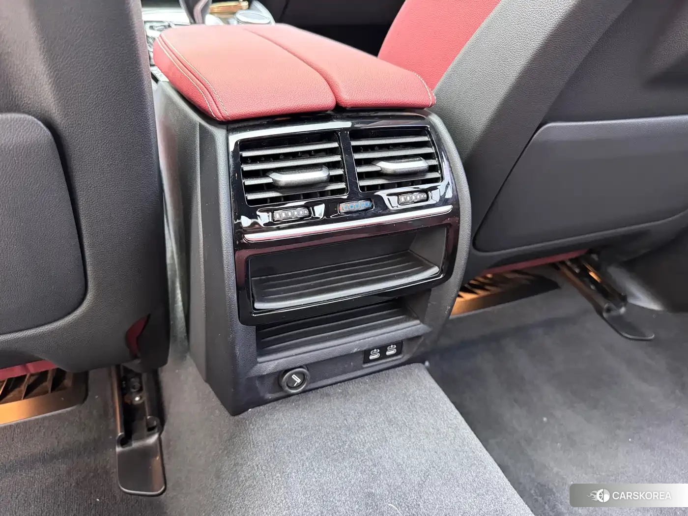 BMW 5 series 2023 Черный из Китая, фото 6
