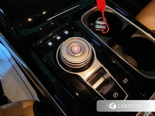 Kia Carnival 4th generation 2023 Белый из Кореи, фото 6