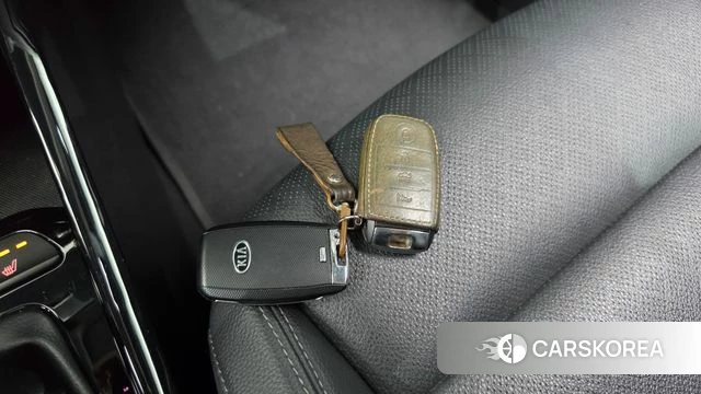 Kia Stonic 2018 Синий из Кореи, фото 6