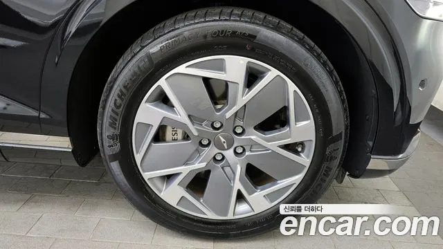 Genesis Electrified GV70 2022 Черный из Кореи, фото 6