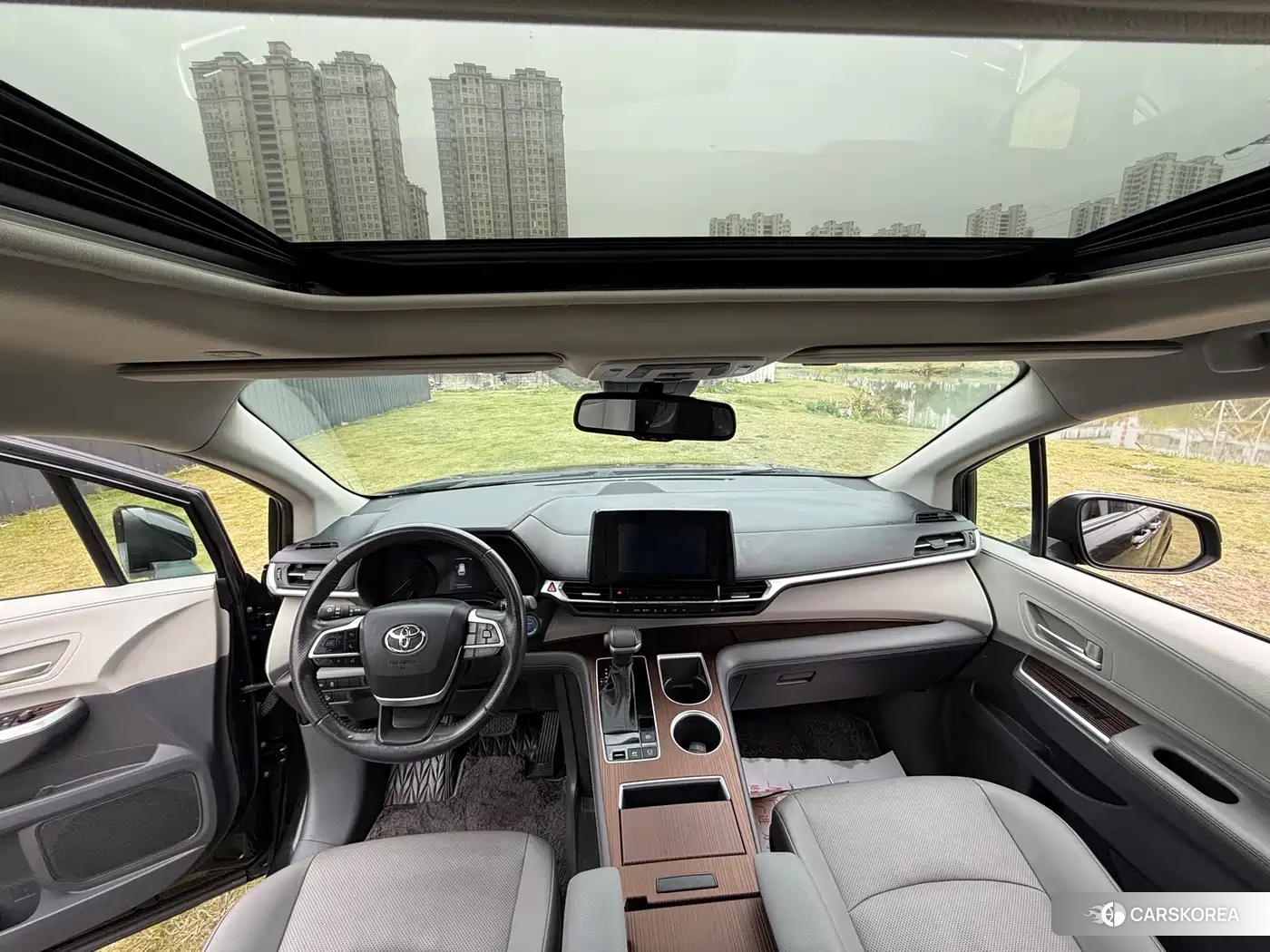 Toyota Sienna 2022 Черный из Китая, фото 6