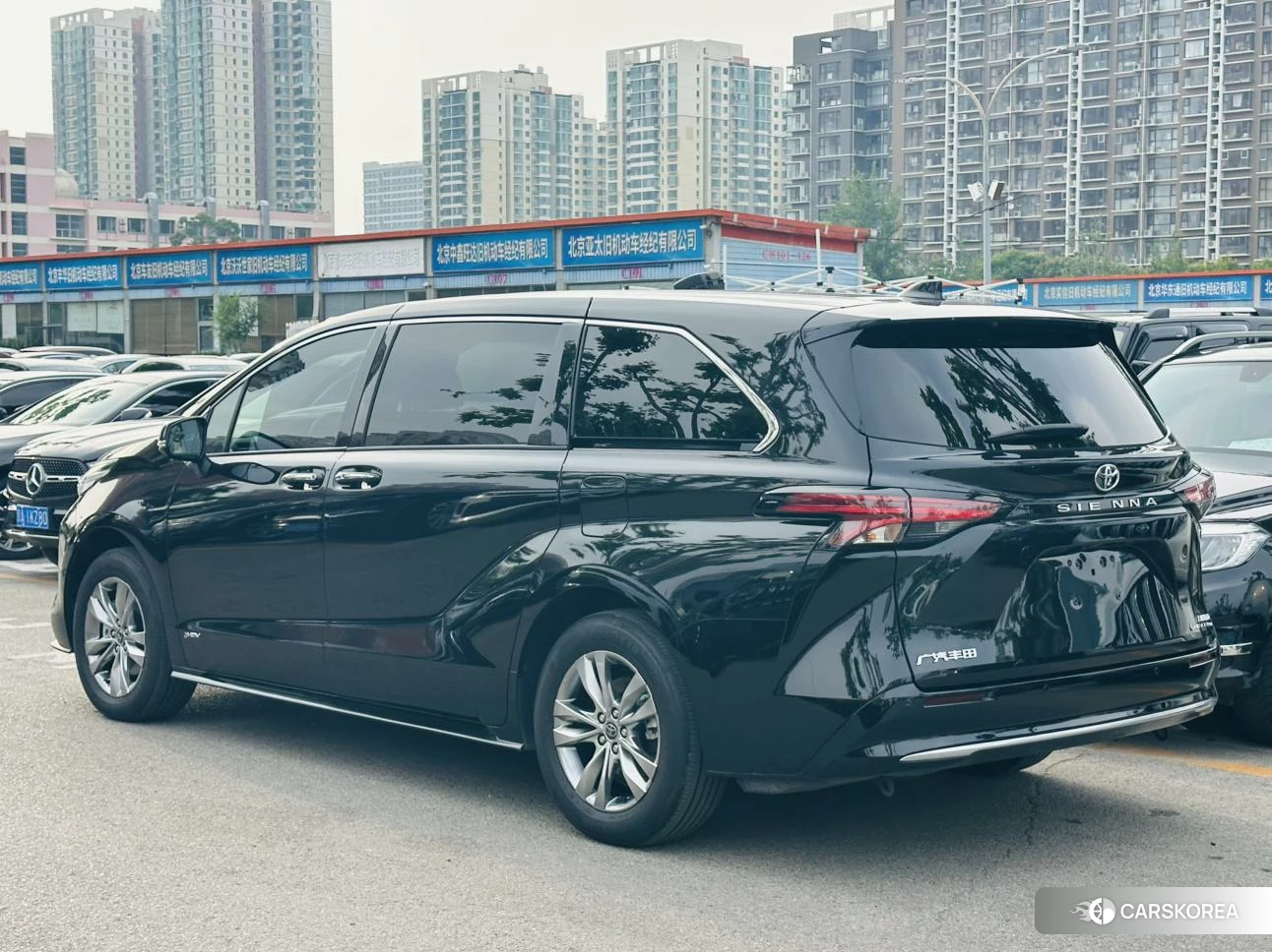 Toyota Saina 2024 Черный из Китая, фото 6