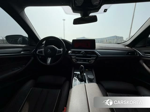 BMW 5 series 2022 Черный из Китая, фото 6