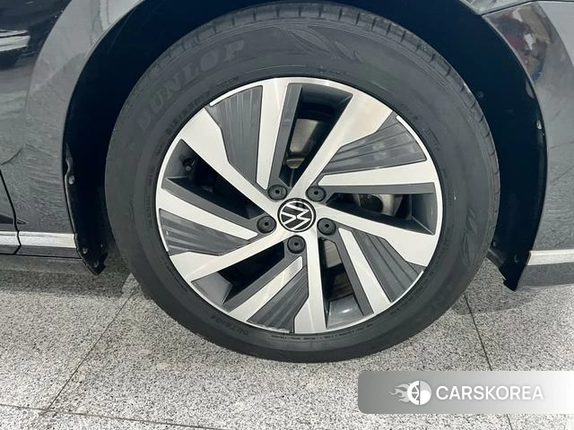 Volkswagen Magotan PHEV 2021 Черный из Китая, фото 6