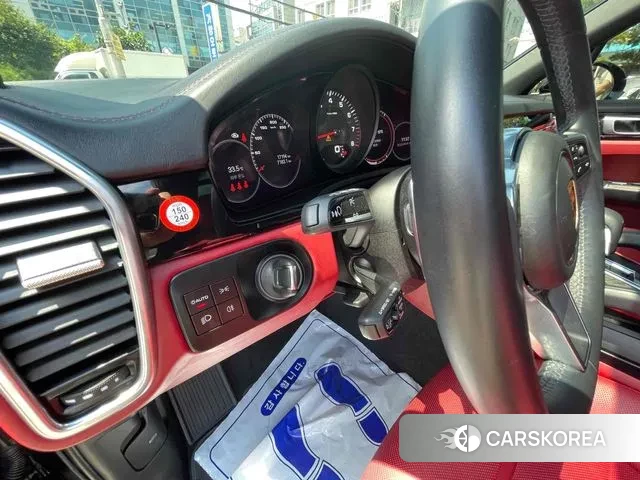 Porsche Cayenne (PO536) 2022 Черный из Кореи, фото 6