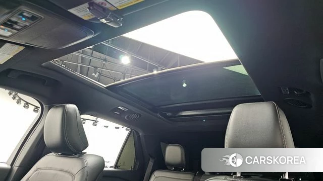 Ford Explorer 6th Generation 2019 Белый из Кореи, фото 6