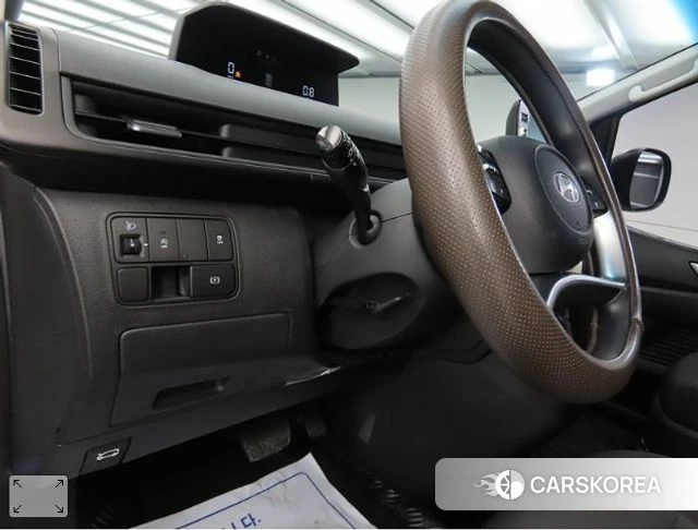 Hyundai Staria 2024 Белый из Кореи, фото 6
