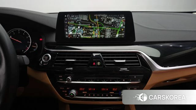 BMW 5 Series (G30) 2018 Синий из Кореи, фото 6